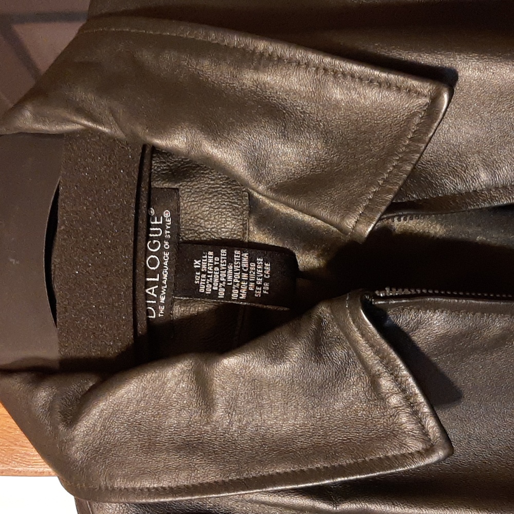 Nice leather jacket - Picture 4 of 12